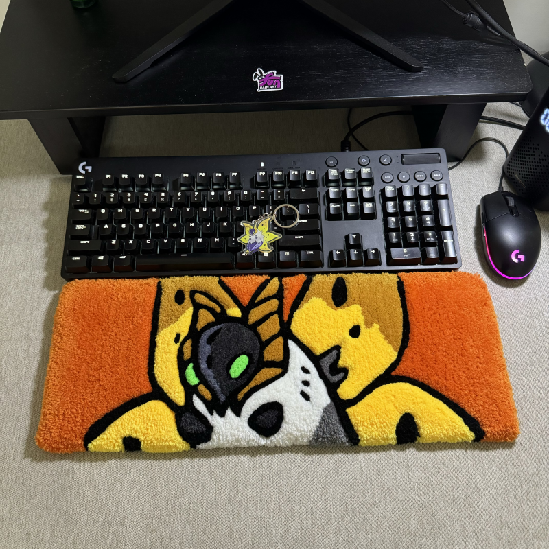 VOLCARONA Keyboard Rug®